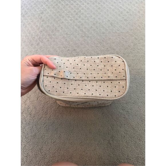 ⭐️3 for $10⭐️ Kate Spade out to lunch makeup bag - Picture 2 of 4
